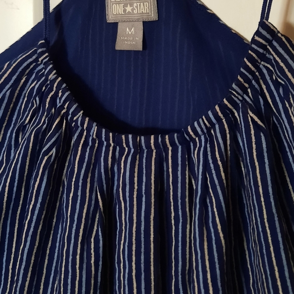 Converse One Star sleeveless tank. Medium, Navy w/ light blue and white stripes. - Picture 3 of 9
